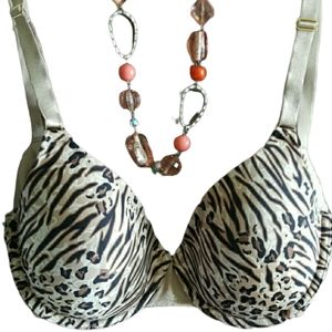 Warner's  animal print underwire padded bra